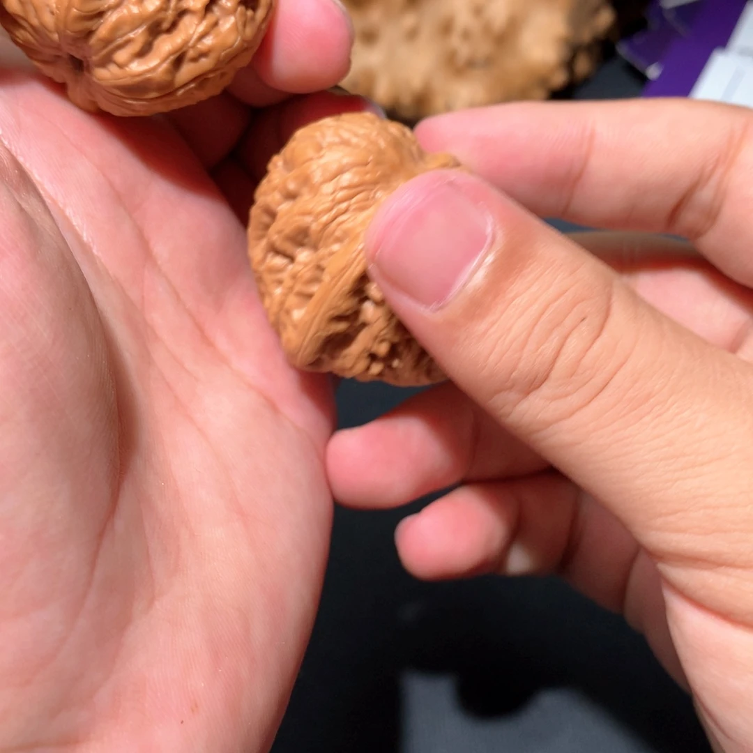 D***.文玩核桃吊坠元宝150