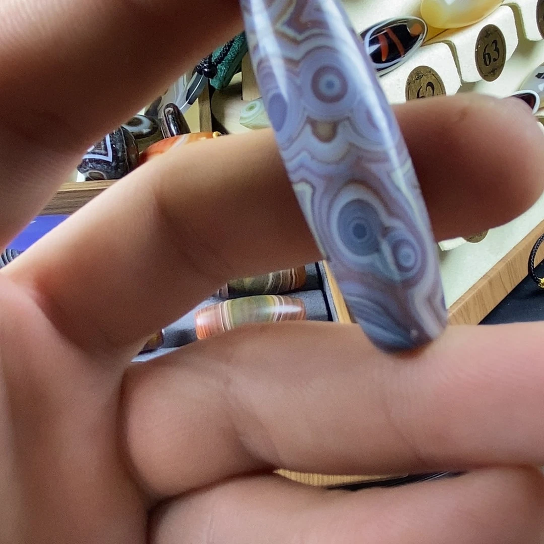 未镶嵌颈饰玛瑙/玉髓白