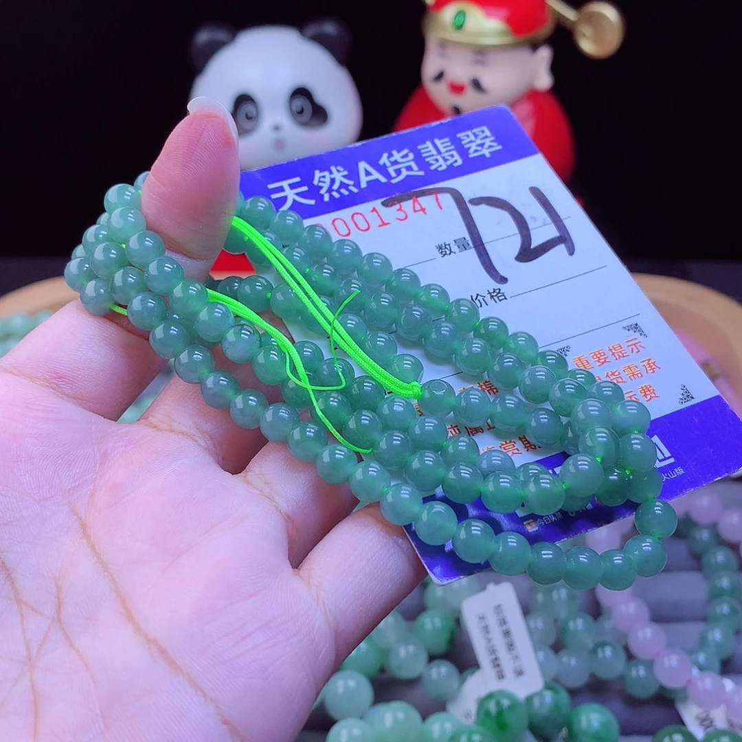 雪***乐翡翠未镶嵌手链项链6