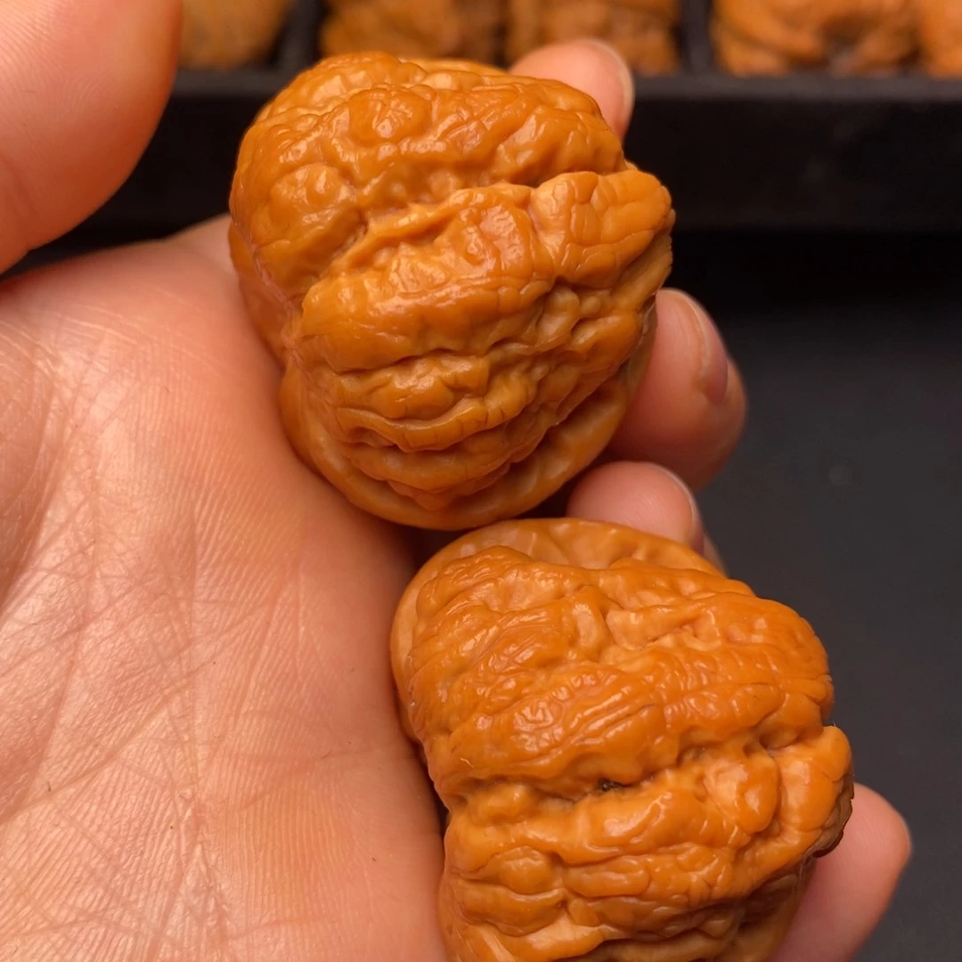 文玩核桃吊坠秦岭野生核桃