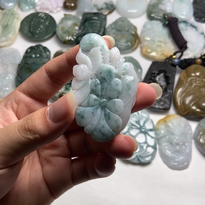 翡翠未镶嵌颈饰花开富贵43