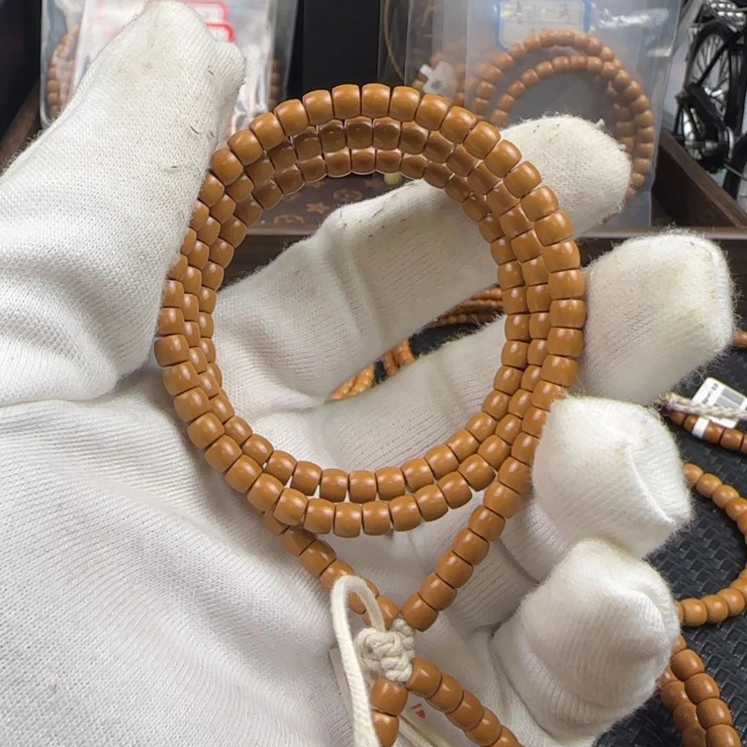 橄榄核吊坠s***.5.2mm老挝核尖直切130颗