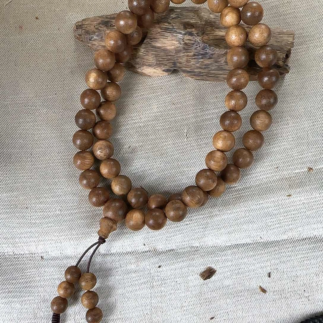 沉香沉香碎屑勾丝➕土沉黄油格10圆珠三圈收藏级