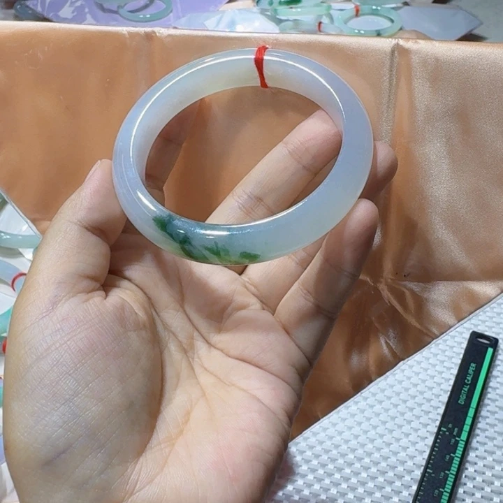 未镶嵌手镯翡翠58.8