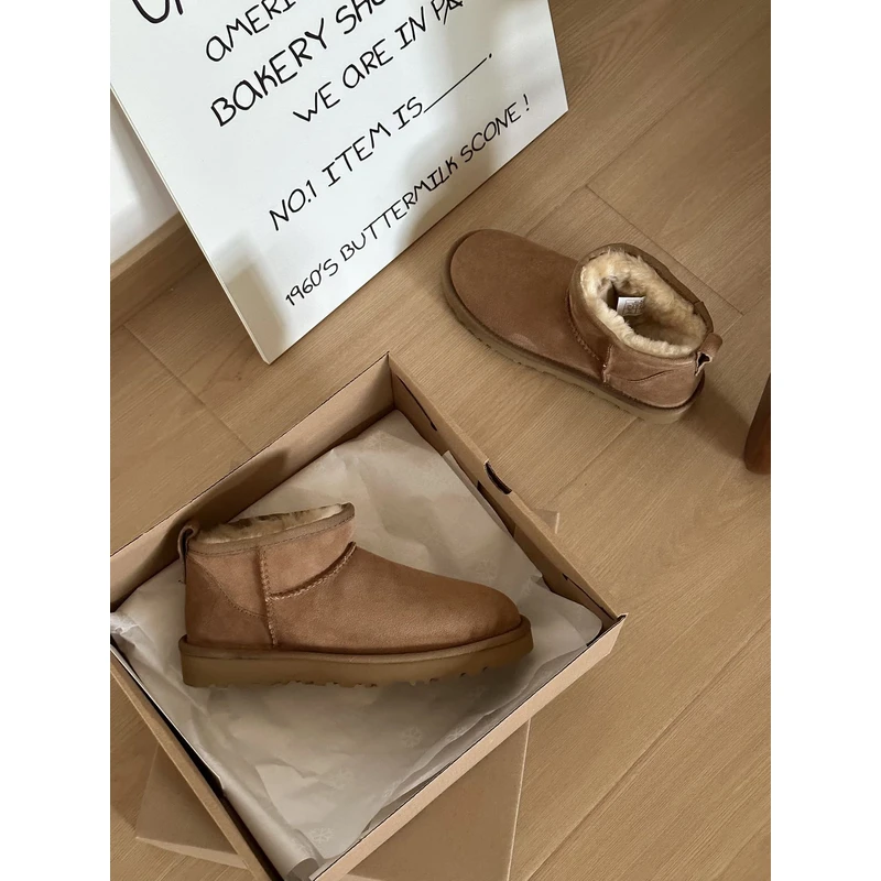 小白【羊皮毛一体】男版冬雨同款Mini款低筒保暖雪地靴