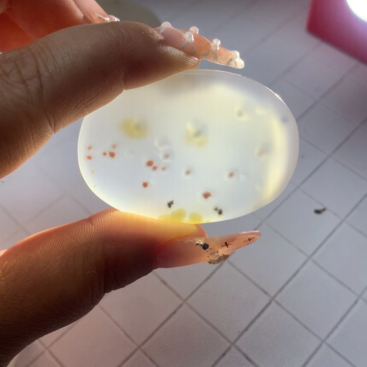 張***靈玛瑙/玉髓未镶嵌颈饰