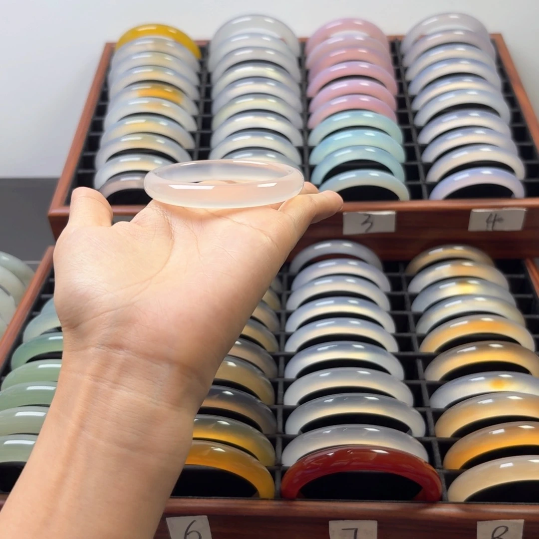 手镯玛瑙/玉髓未镶嵌?****2