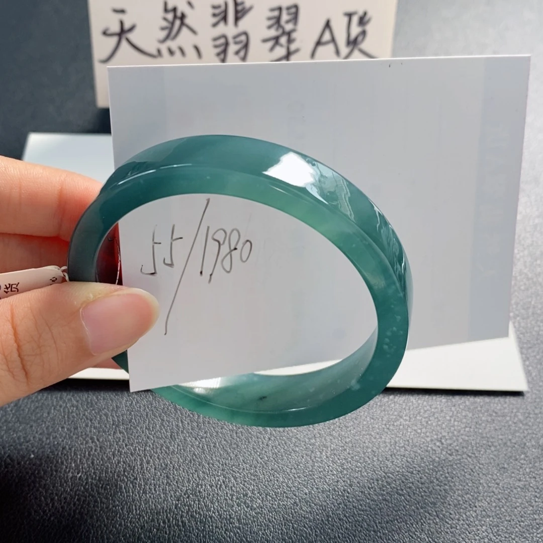 未镶嵌手镯翡翠天然翡翠