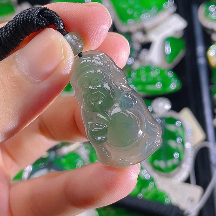 翡翠未镶嵌颈饰06