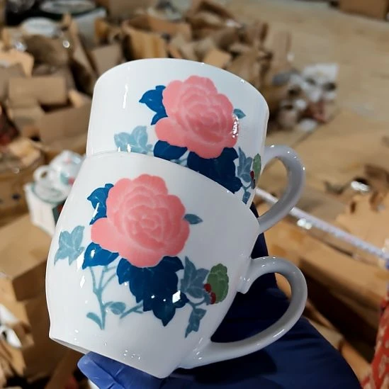 瓷片陶瓷盘子碗啥都有