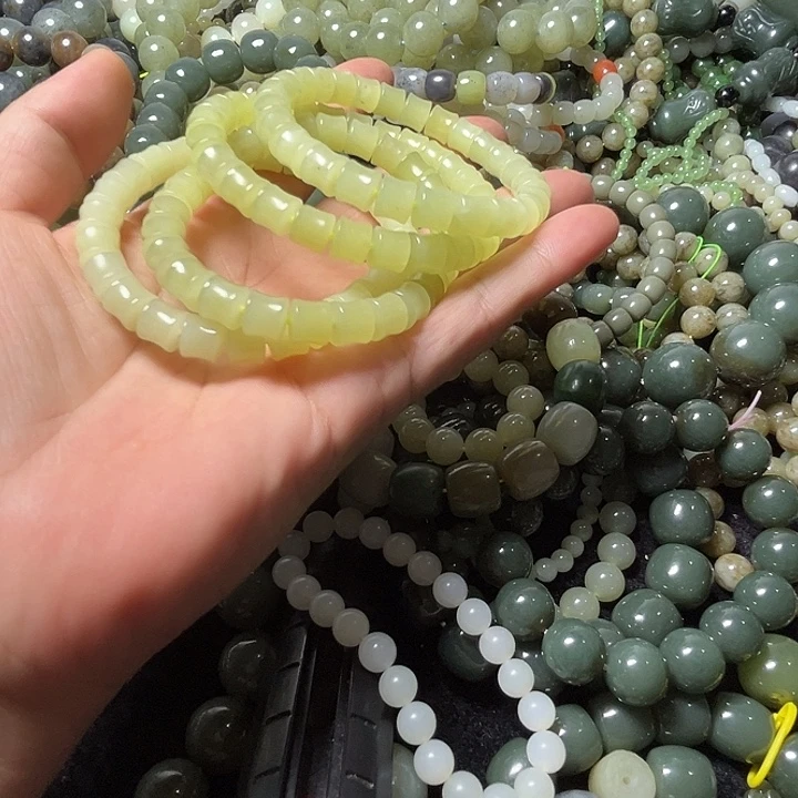 常***鲲和田玉未镶嵌手链8