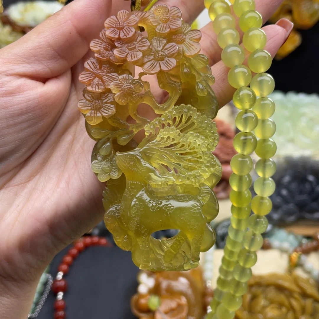 未镶嵌蛇纹石玉颈饰