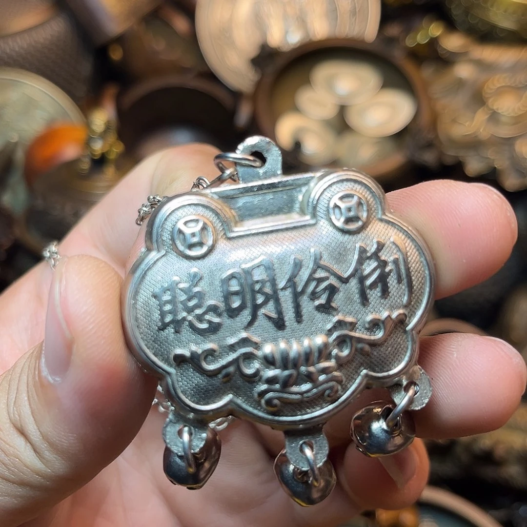 精美铜器工艺品等