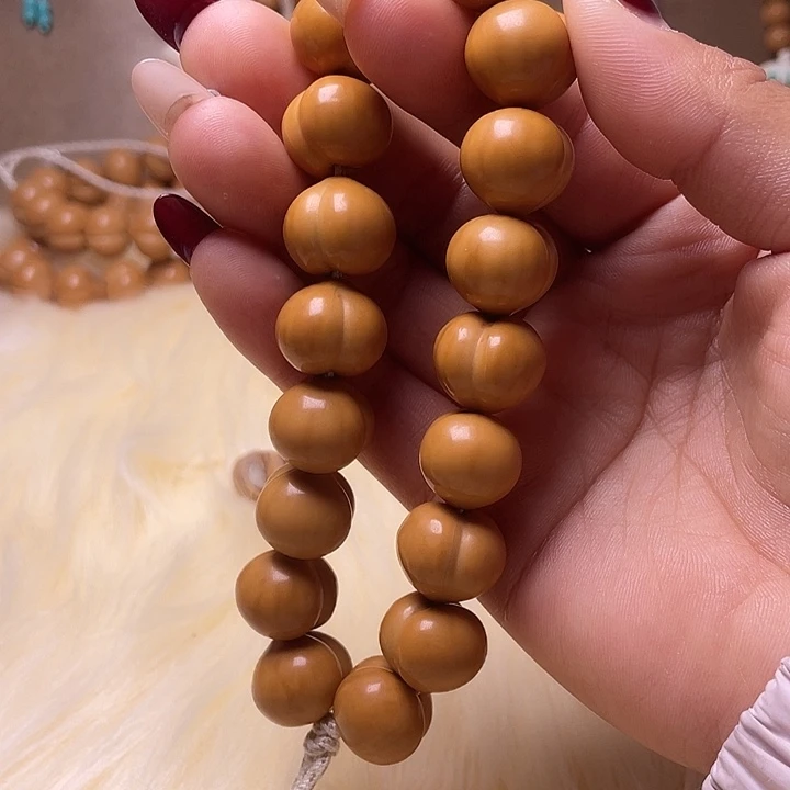 猴头核桃手串16尺寸镜面柯基屁桃手持全品无暇