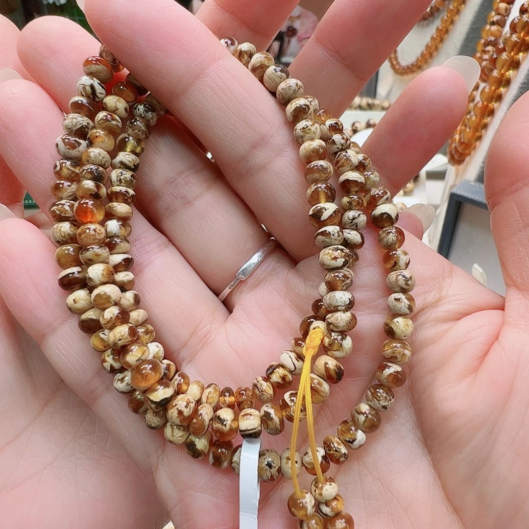 琥珀未镶嵌裸石抚顺琥珀5溶洞