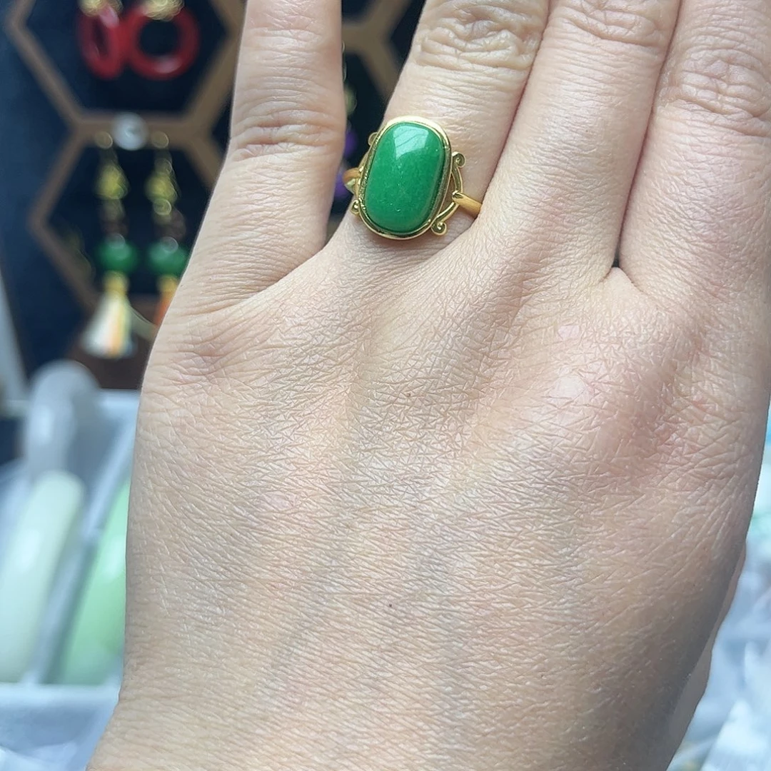 翡翠未镶嵌耳饰戒指