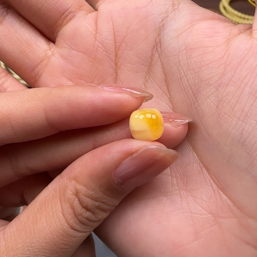 琥珀未镶嵌珠宝奇石8.0mm