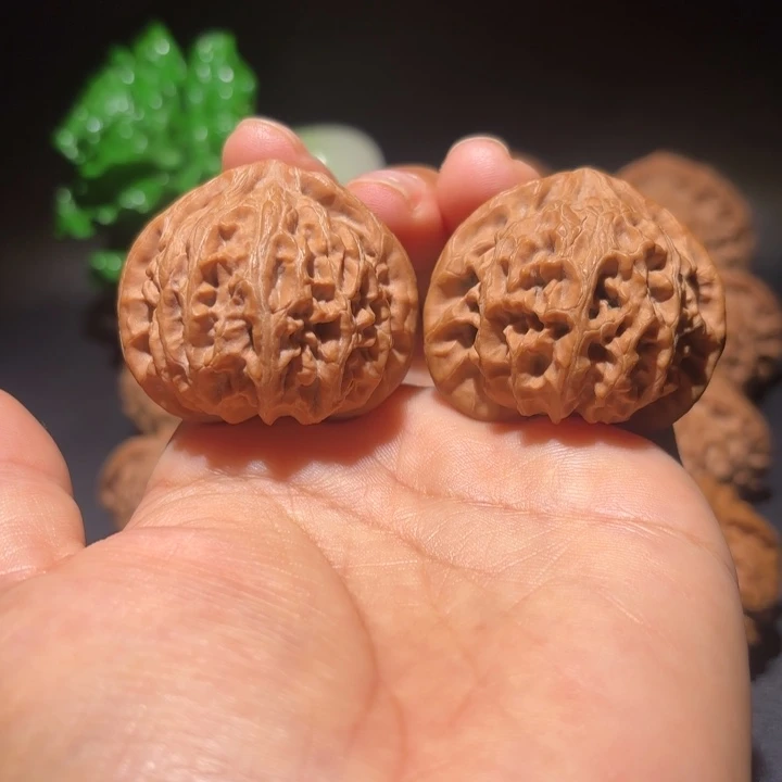 文玩核桃吊坠文玩核桃吊坠宫灯41