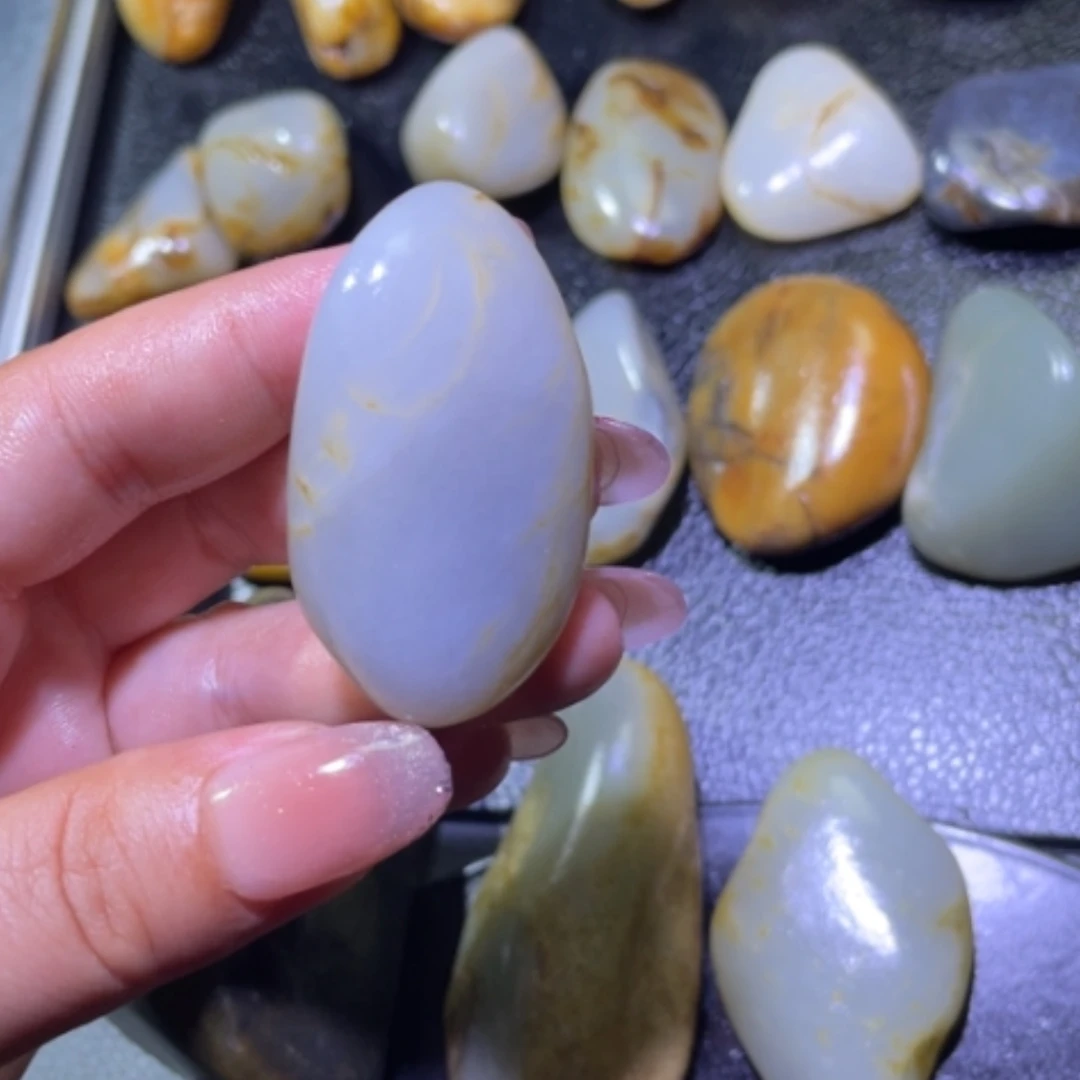 【闪购商品】和田玉未镶嵌颈饰青*房