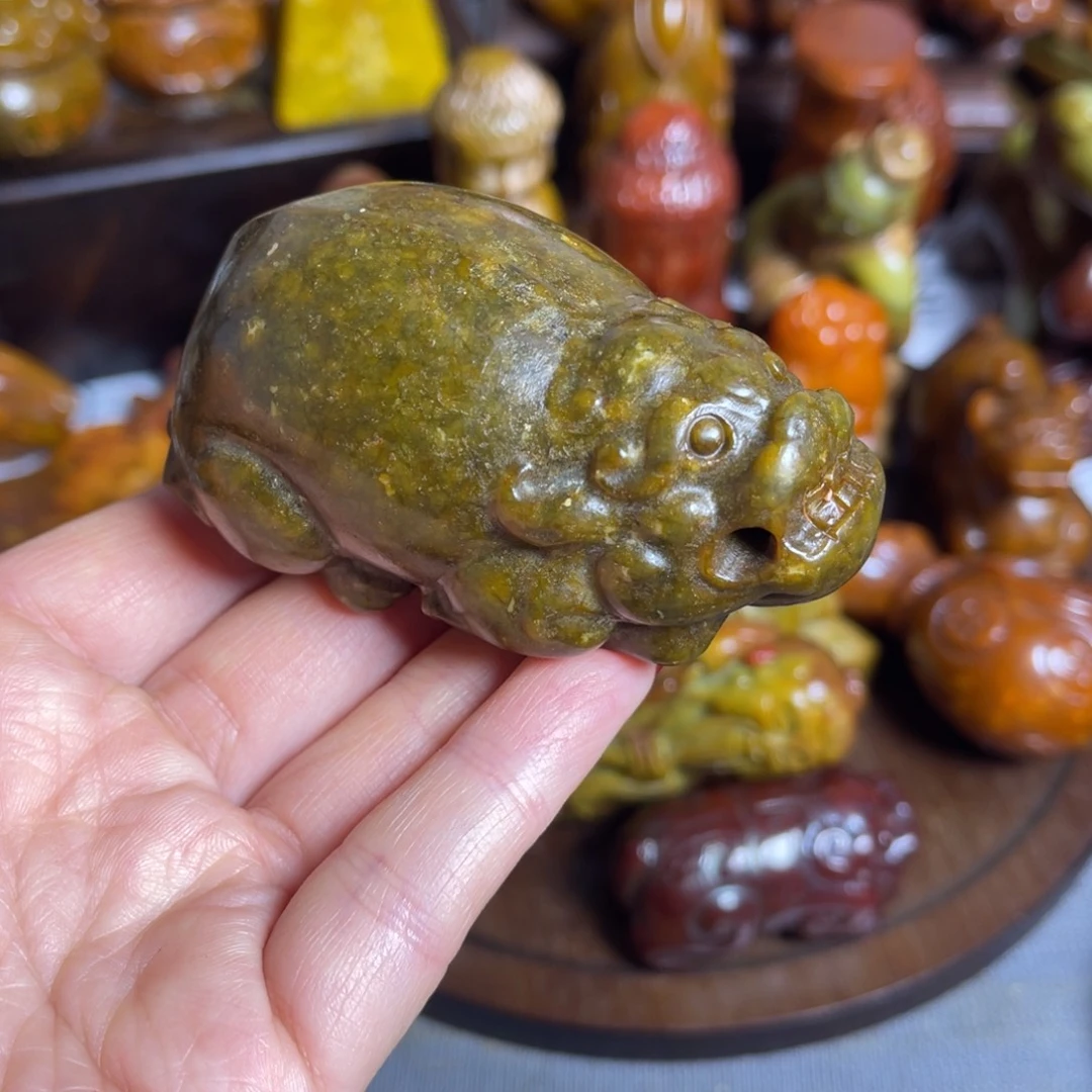 蛇纹石玉合金颈饰