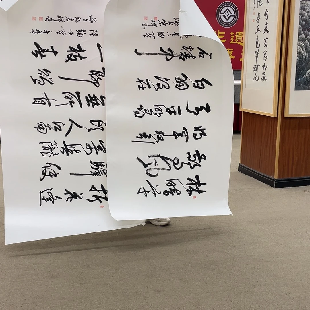 国画可口可乐公司在淘宝上发布的