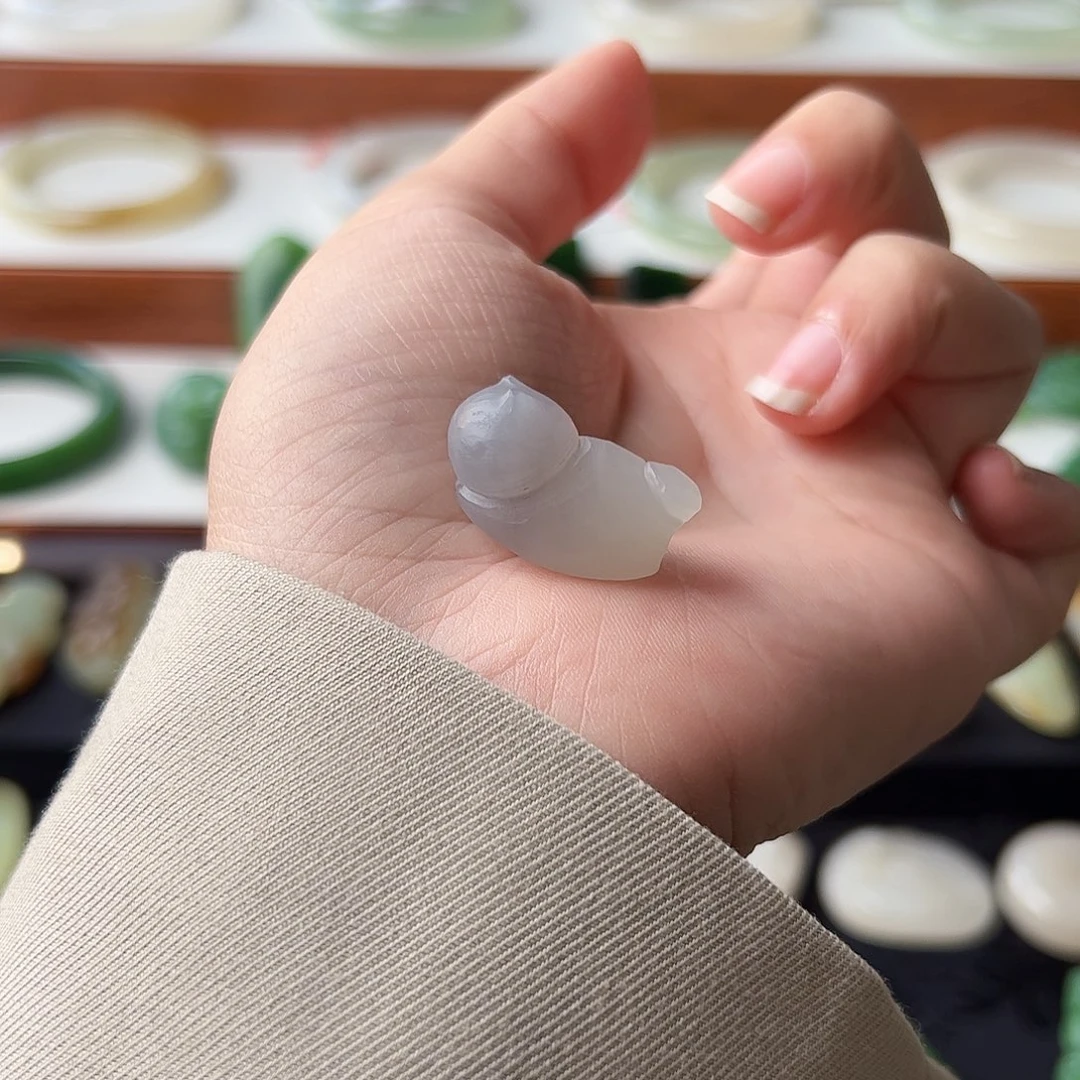 和田玉未镶嵌吊坠(不含链)