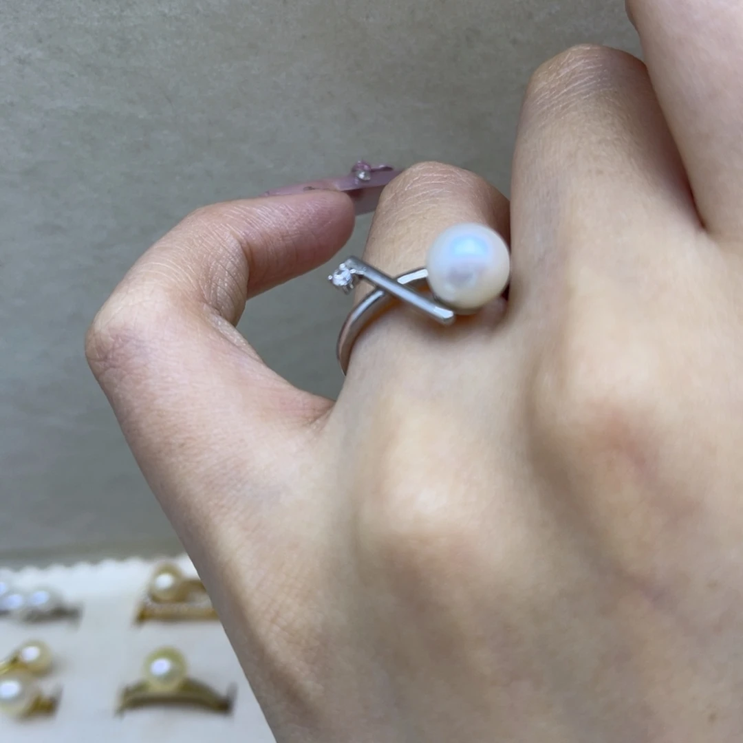 银S925镶嵌淡水珍珠戒指