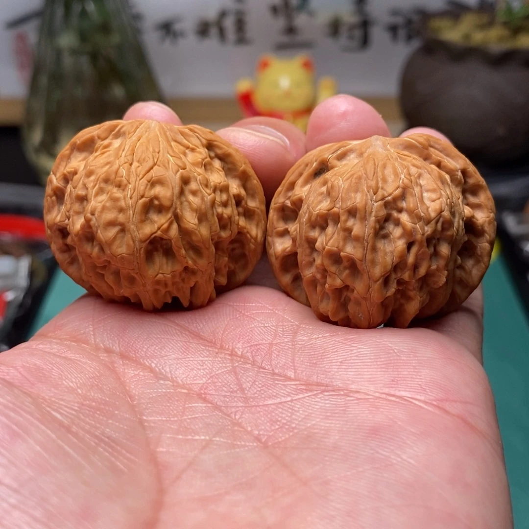 文玩核桃把件全品磨盘40