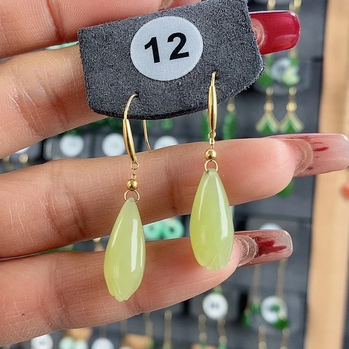 和田玉耳饰18K金镶嵌