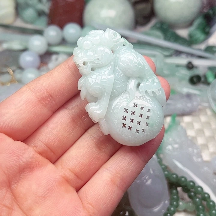 未镶嵌挂件翡翠翡翠