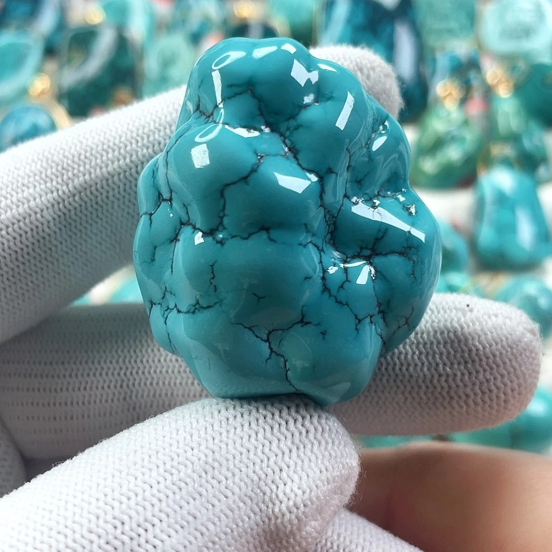 绿松石未镶嵌车挂