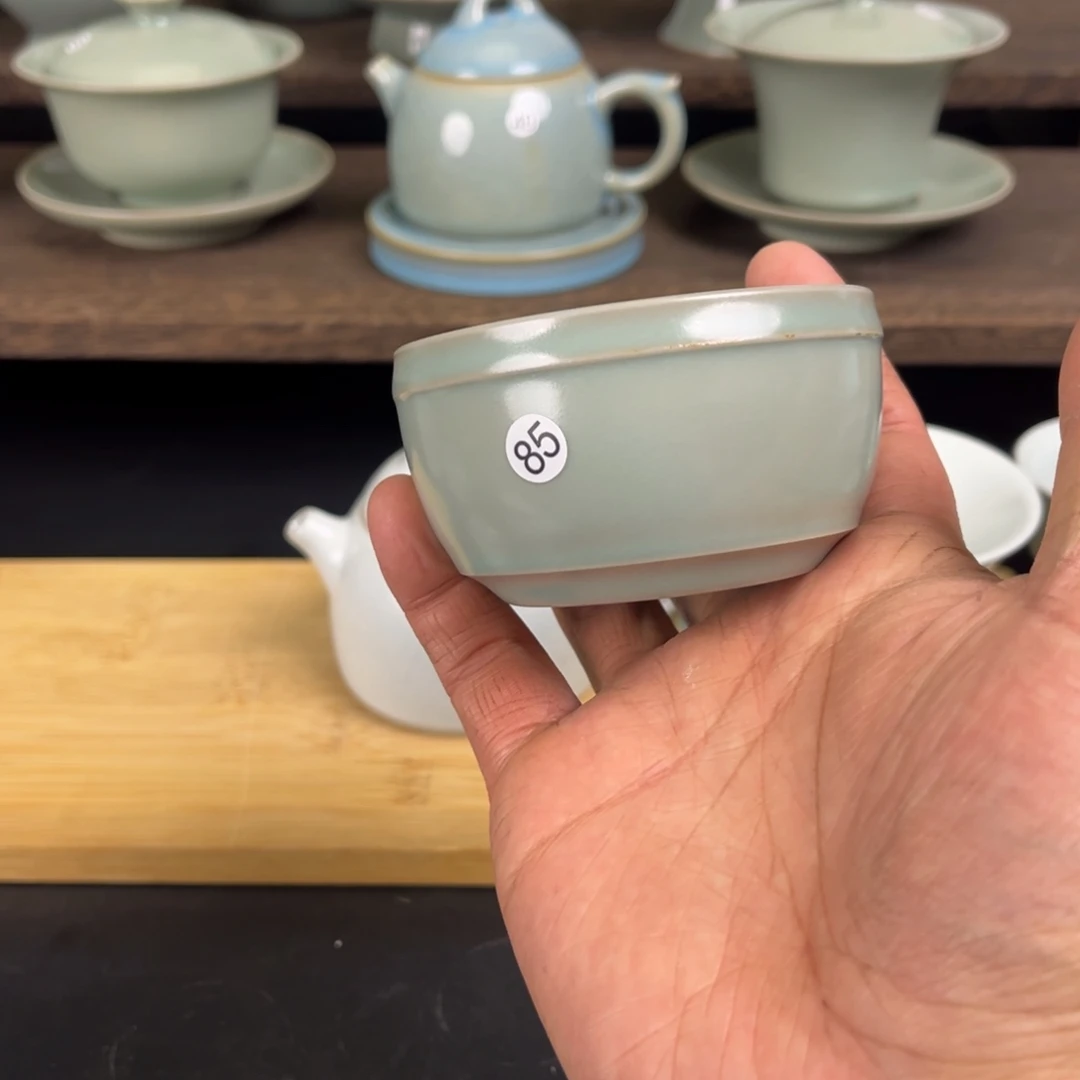 【闪购商品】微瑕鼓杯体压釉色