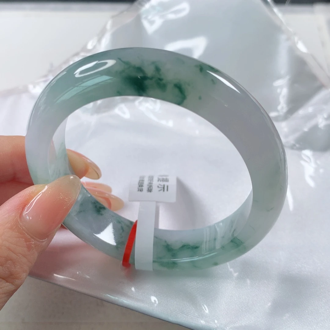 翡翠手镯未镶嵌念**忘 正圈