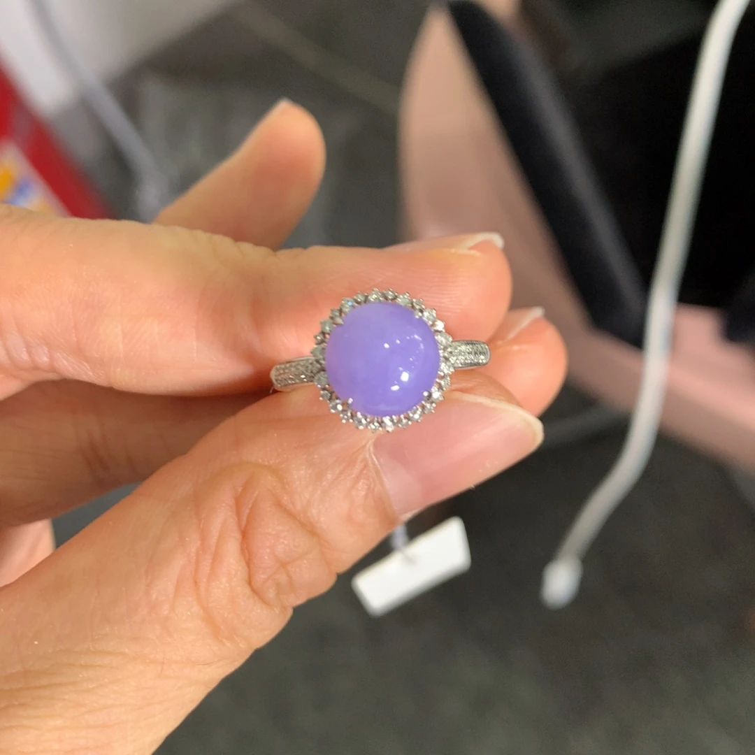 翡翠戒指18K金镶嵌翡翠