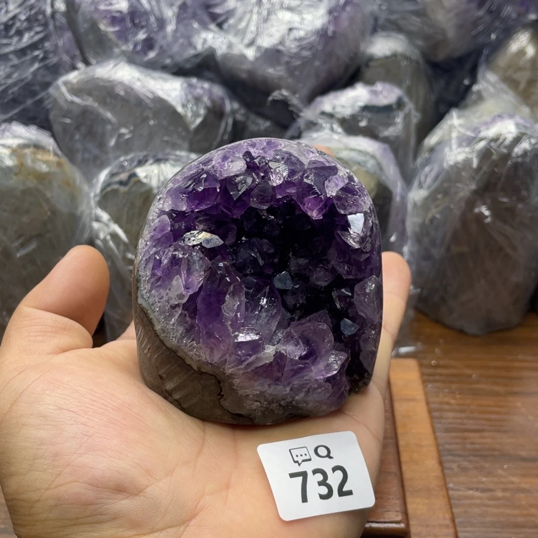 大型摆件（非配饰）未镶嵌水晶