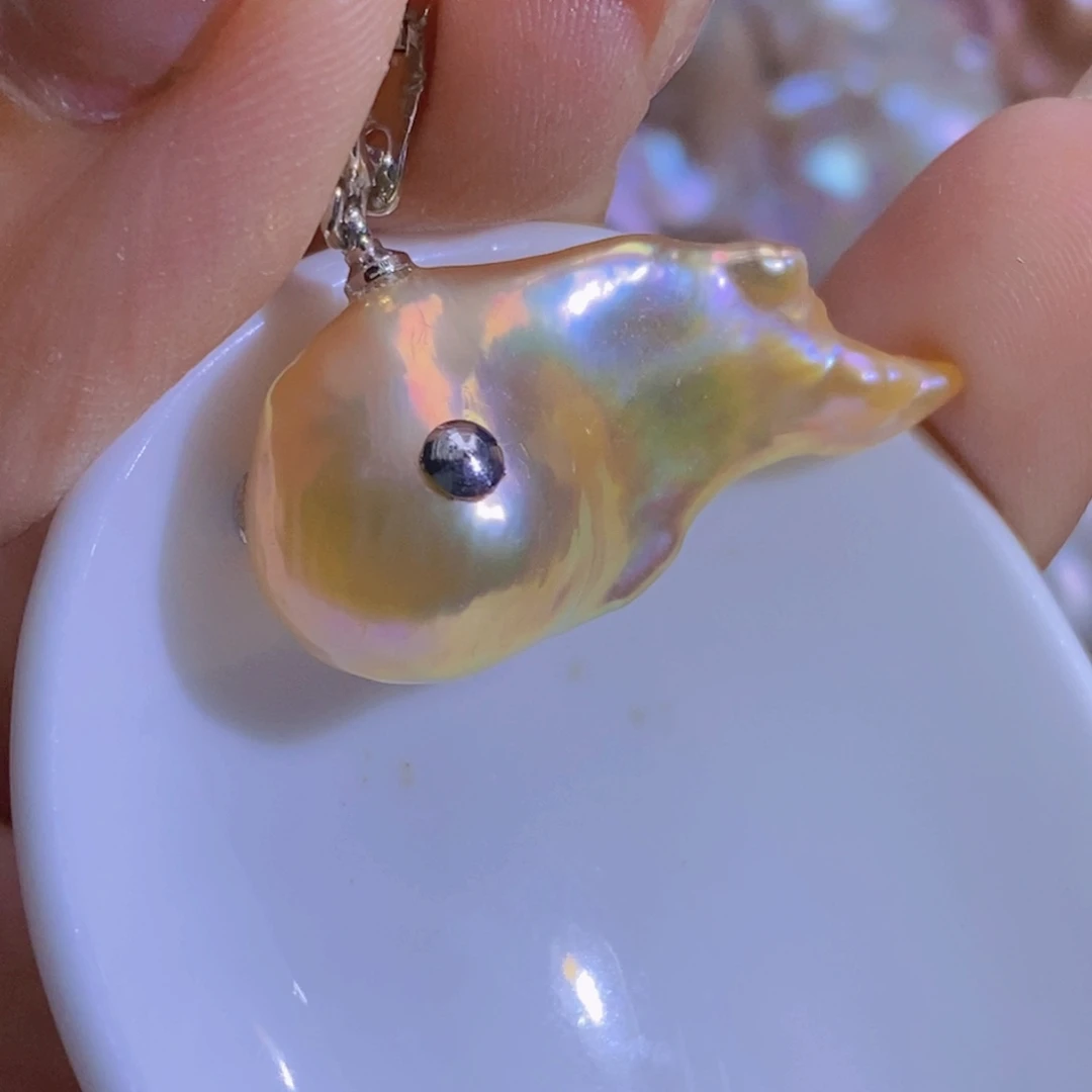 银S925镶嵌淡水珍珠微瑕