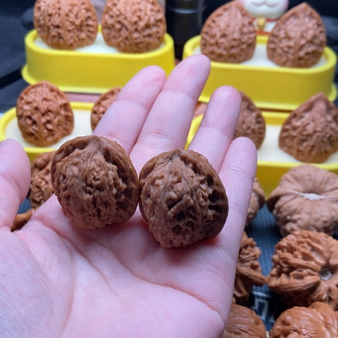 文玩核桃吊坠平谷寿桃手捻