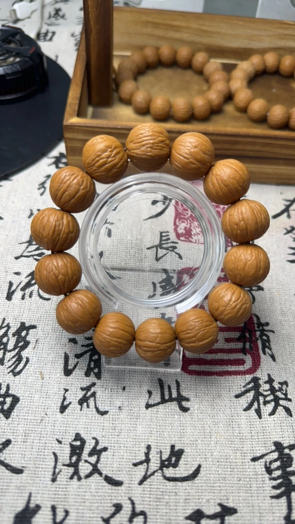 核桃猴头聚宝盆17-18