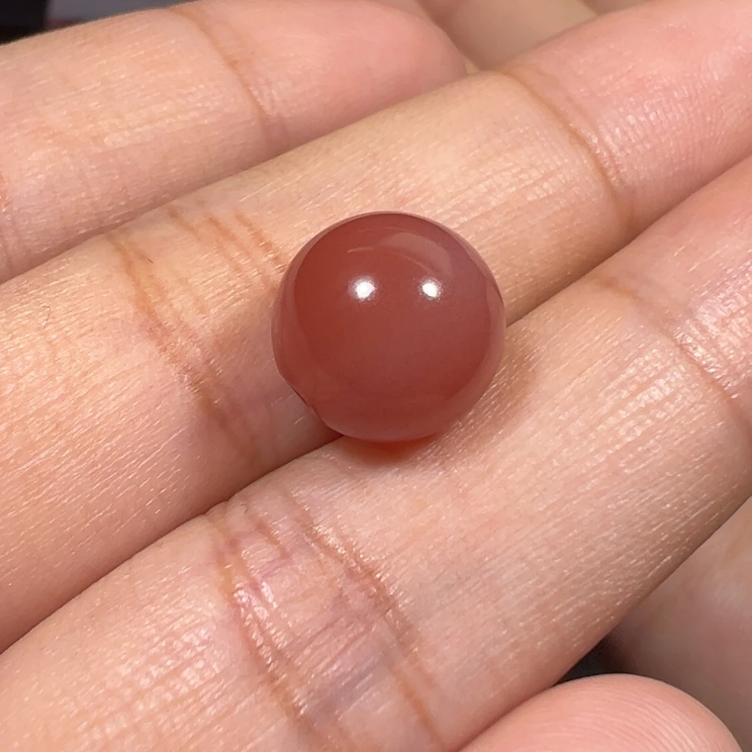 啾***咪南红玛瑙未镶嵌珠宝奇石