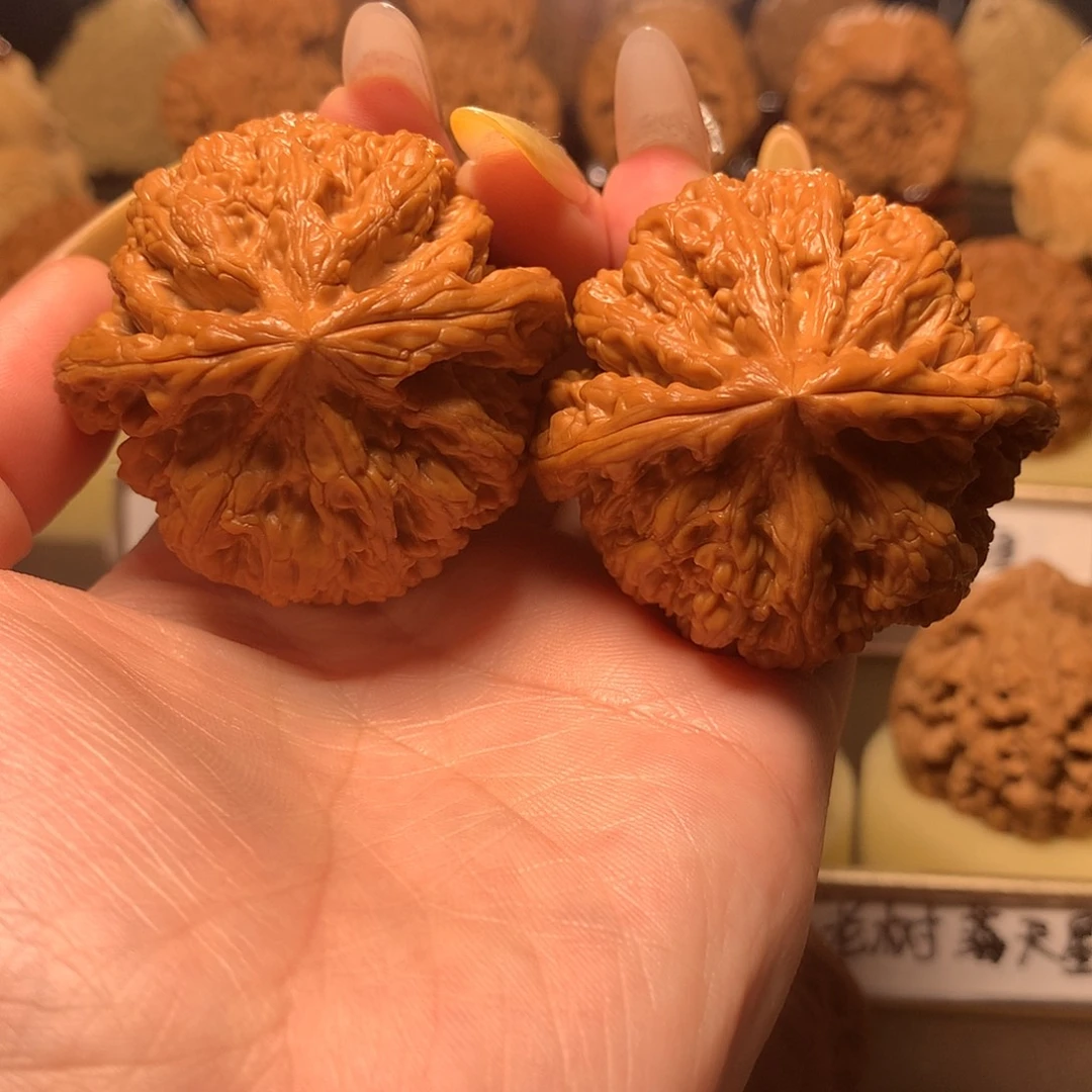 文玩核桃吊坠平谷大粗筋48全品