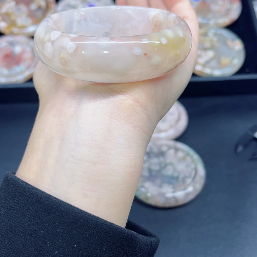 手镯玛瑙/玉髓未镶嵌5758@