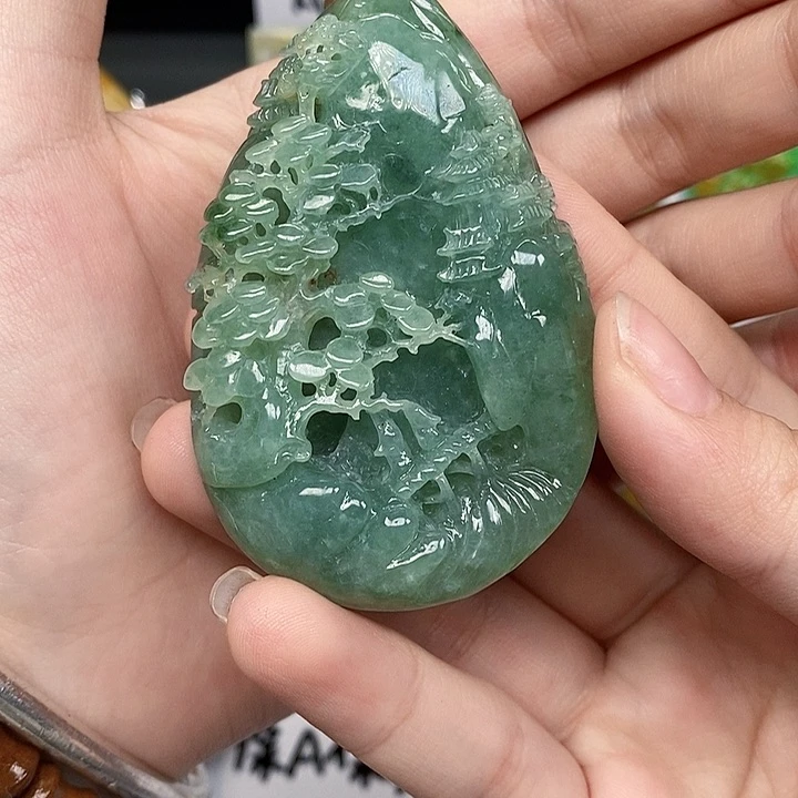 颈饰未镶嵌翡翠翡翠A货