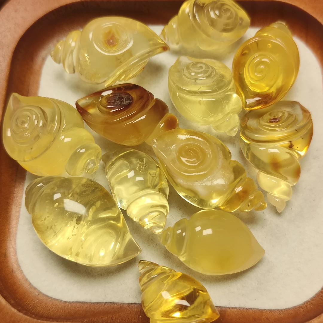 天然原矿金珀海螺提溜吊坠（微瑕 多样性发其一）