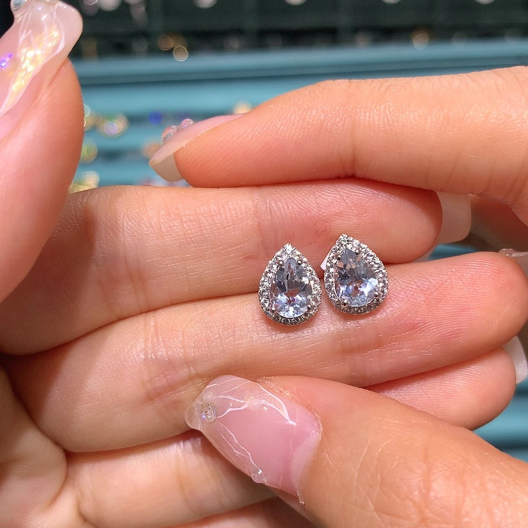 海蓝宝石耳饰铂Pt850镶嵌