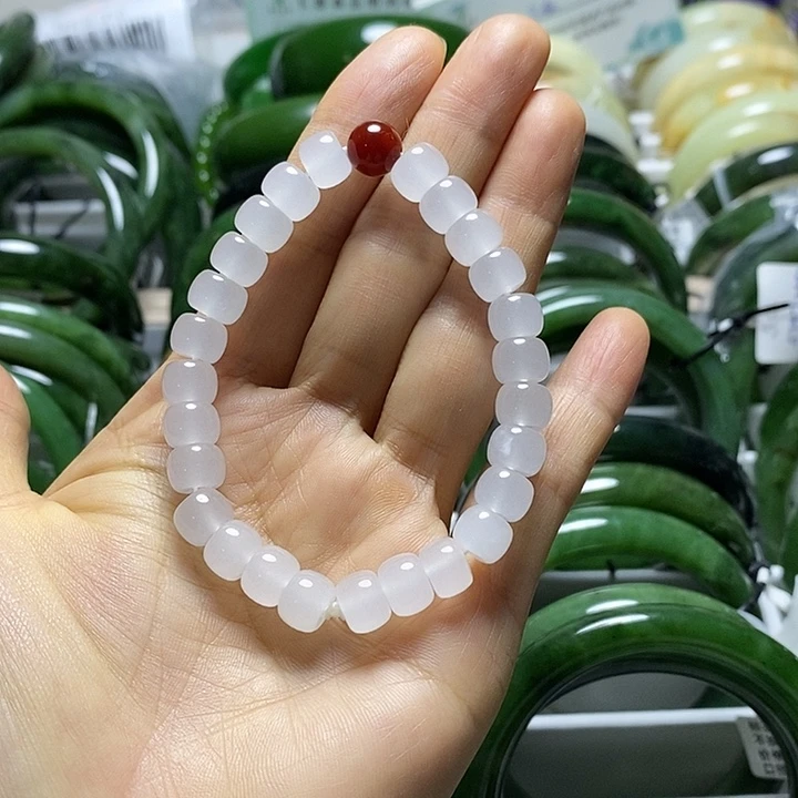 和田玉（碧玉）未镶嵌手镯杂石手串