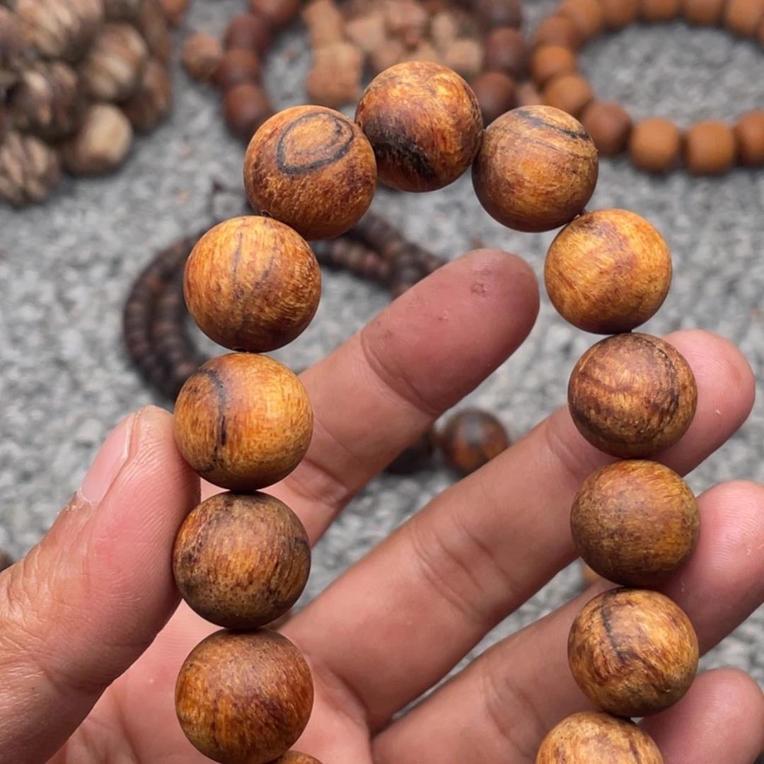 星***敞贡木贡木1.5圆珠满油