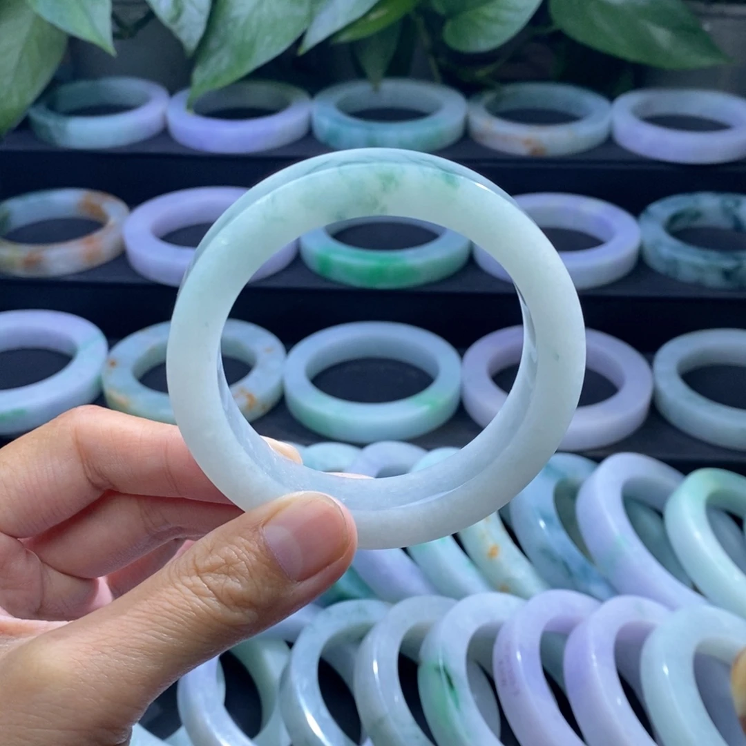 定制翡翠正未镶嵌秋*