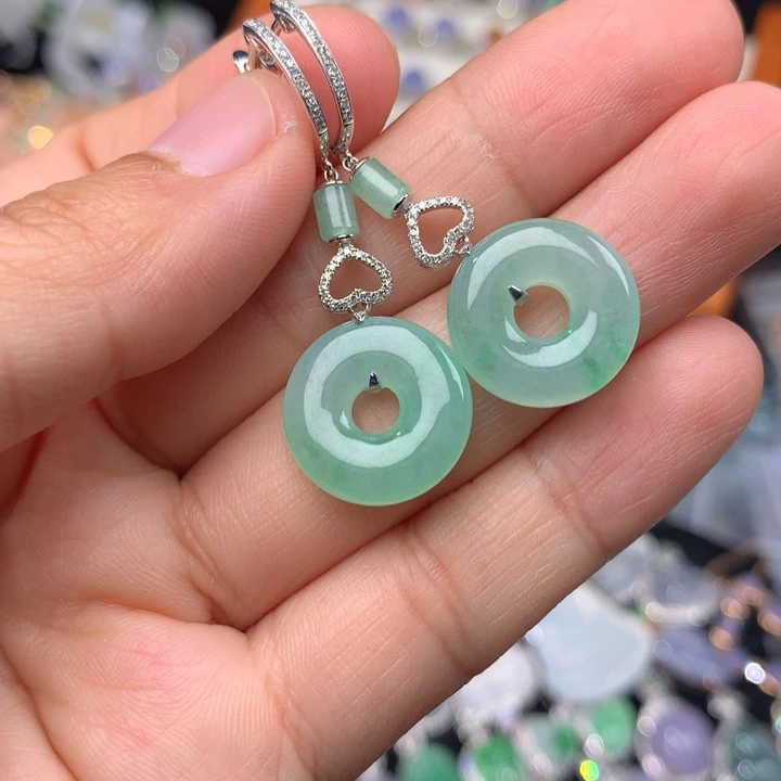 翡翠18K金镶嵌耳饰甜甜圈耳扣