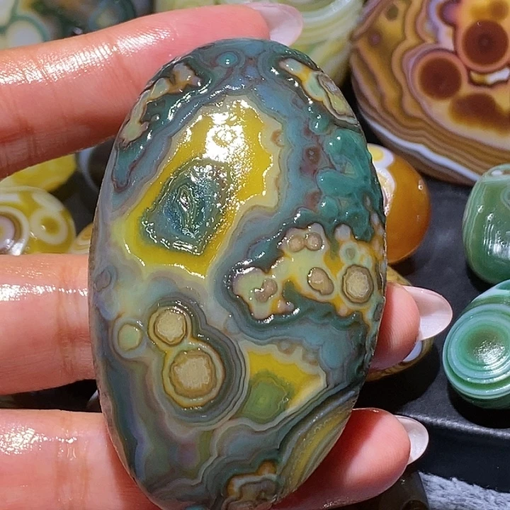 玛瑙/玉髓未镶嵌珠宝奇石51