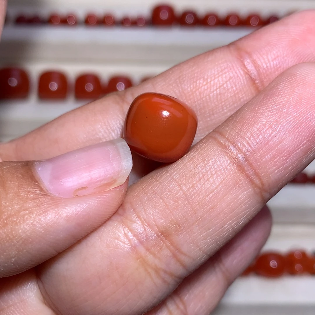 南红玛瑙未镶嵌老型12×11满肉柿子红微纹